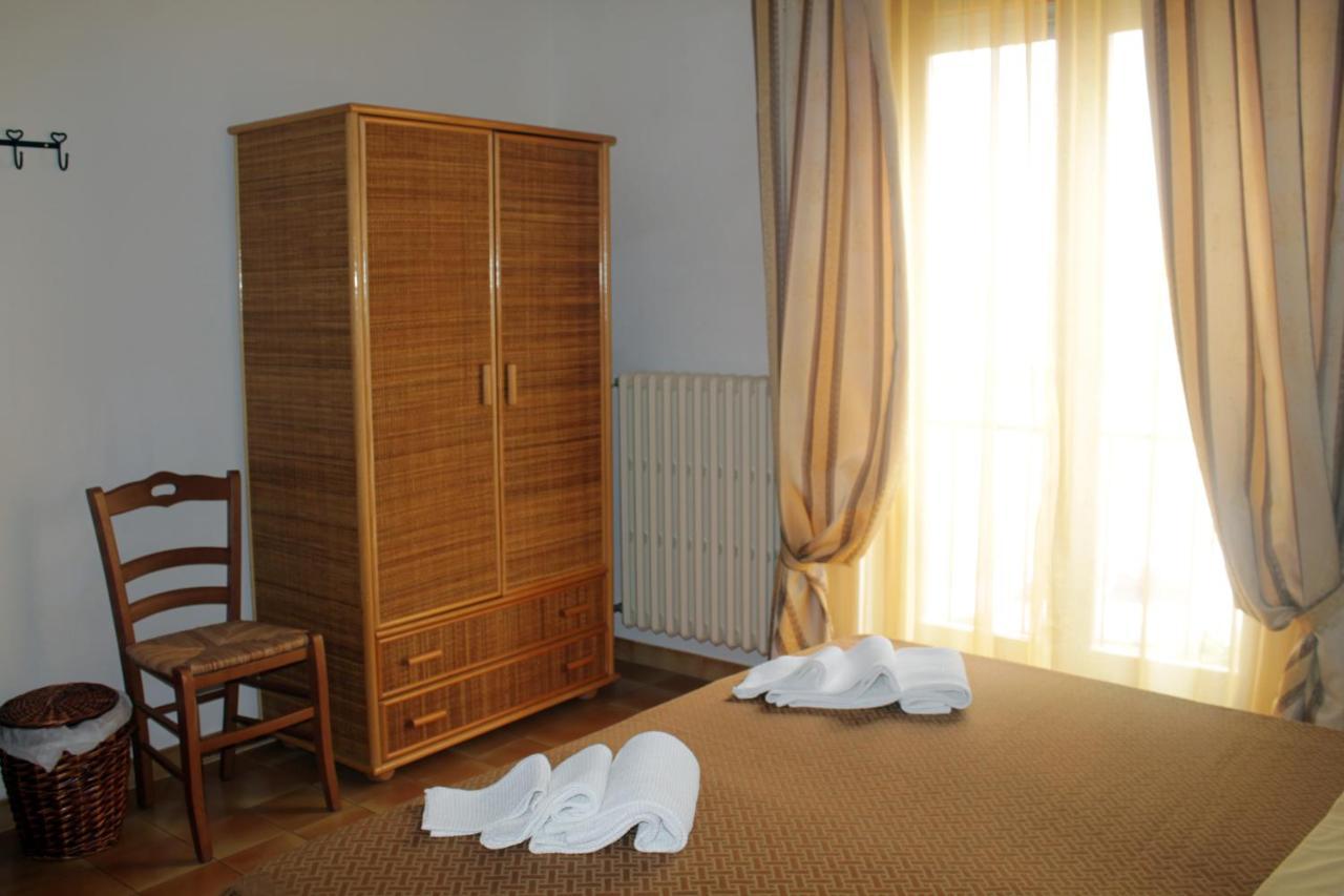 B&B Otranto 100 mt mare Exteriör bild